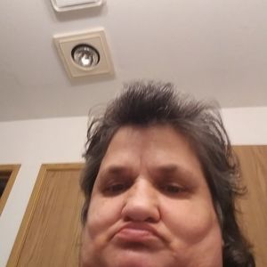 Meet your Posher, Cynthia